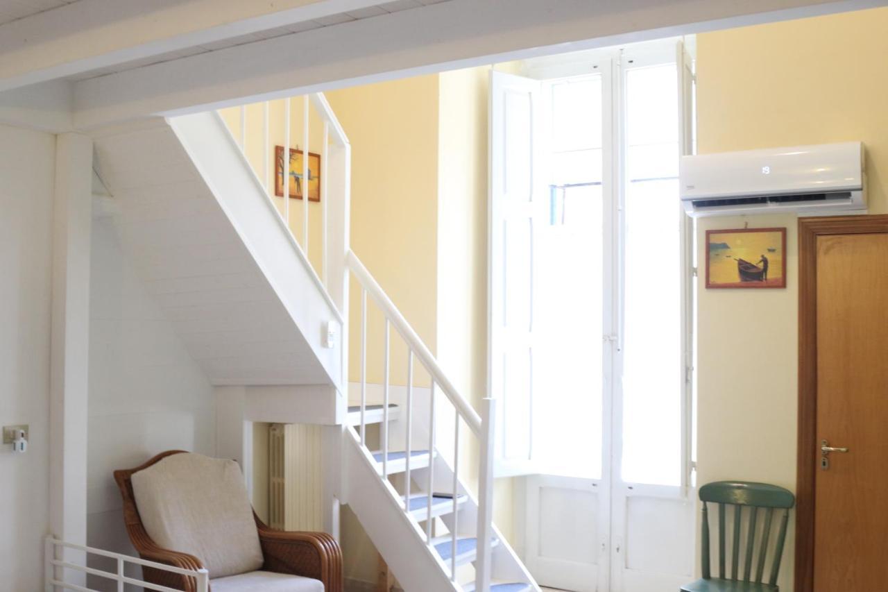 Holiday House Nel Cuore Di Bari Eksteriør billede