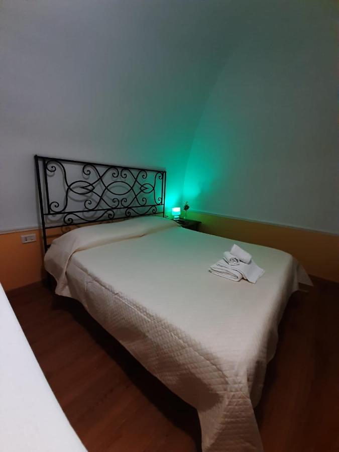 Holiday House Nel Cuore Di Bari Eksteriør billede